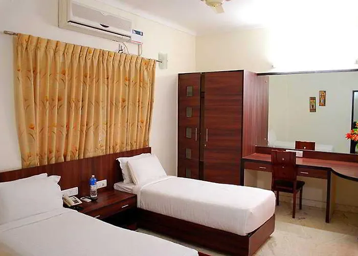 Queen Room